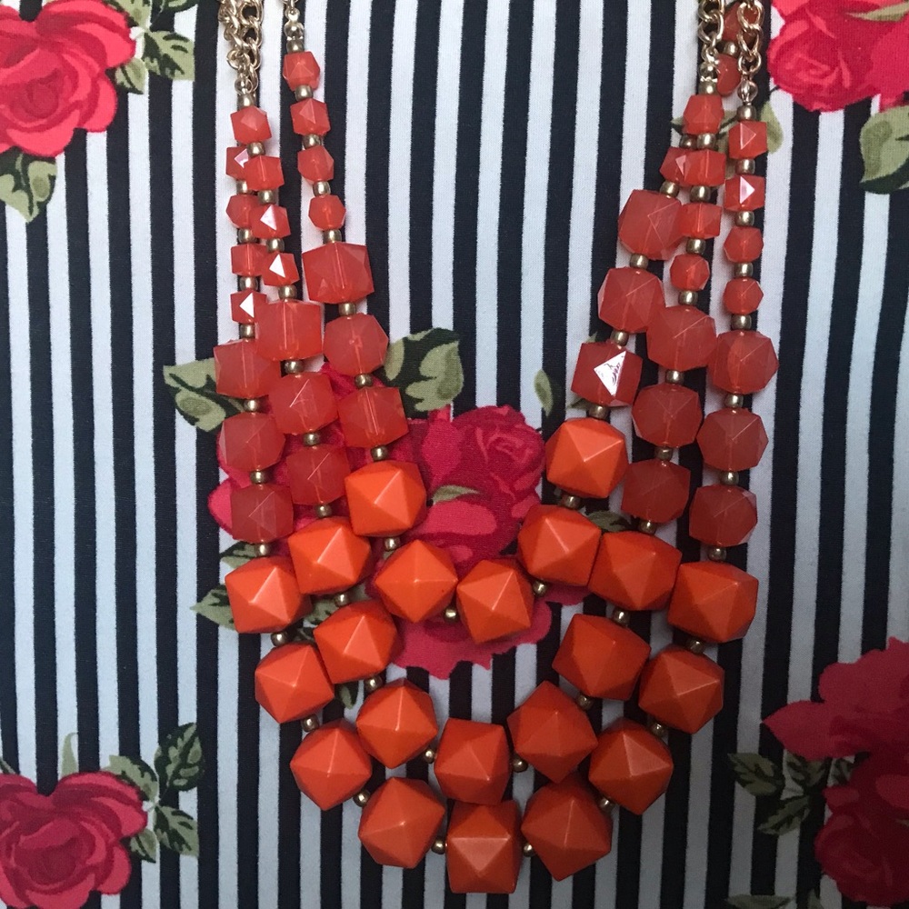 Chunky orange necklace